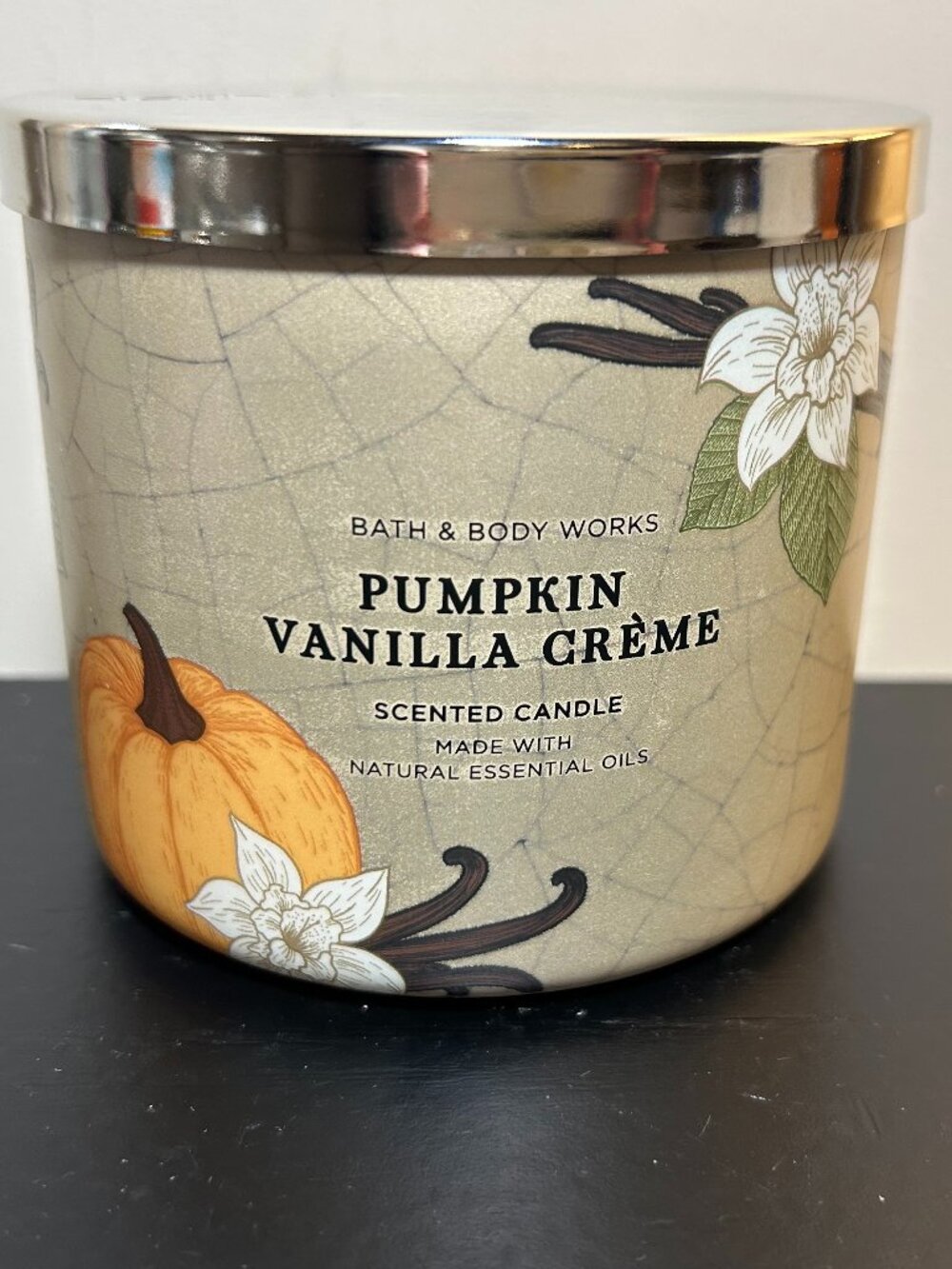 Bath & Body Works Pumpkin Vanilla Creme 14.5 oz. 3-Wick Candle NEW
